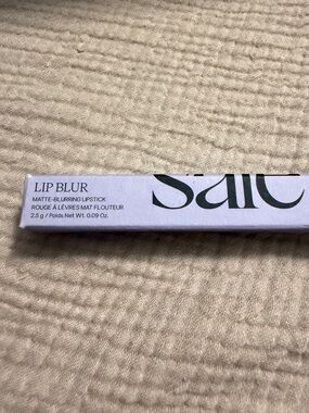 Lip Blur Matte-Blurring Lipstick - Modern